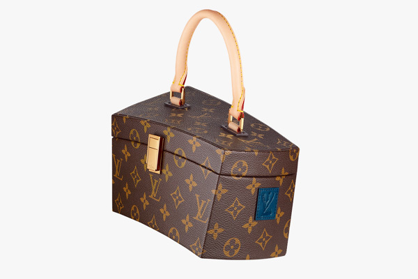 PRINCESSE SIRIVANNAVARI NARIRATANA OF THAILAND LOUIS VUITTON X FRANK GEHRY  TWISTED MONOGRAM BOX BAG (By purseblog.c…