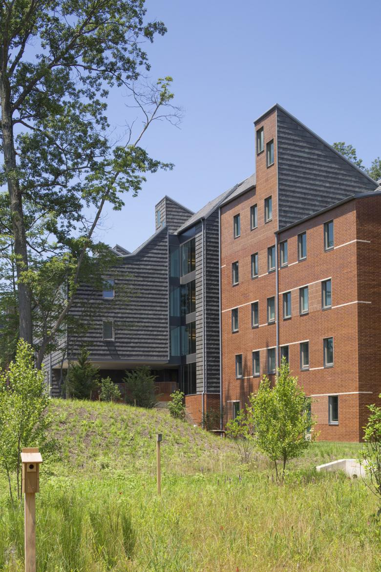 Lakeside Graduate Student Community