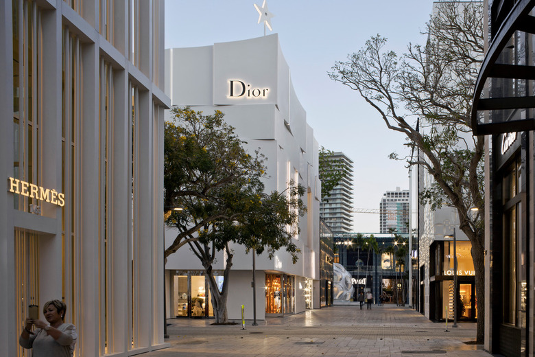 Dior Miami Facade - BarbaritoBancel Architects