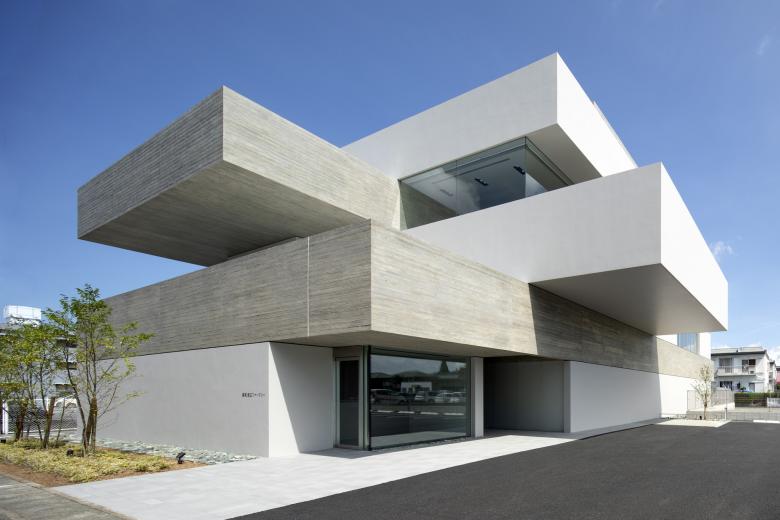 Ideta Heisei Eye Clinic Matsuyama Architect and Associates Ideta Heisei Eye Clinic Matsuyama Architect and Associates