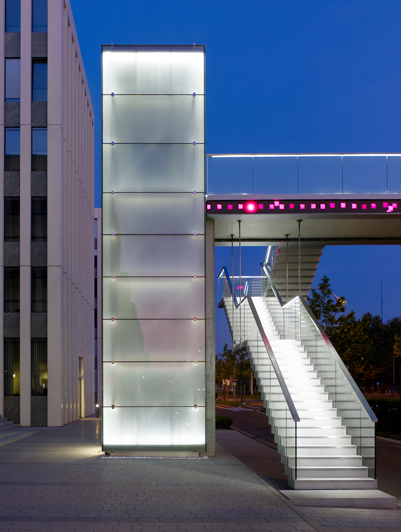 Telekom Brucke Licht Kunst Licht