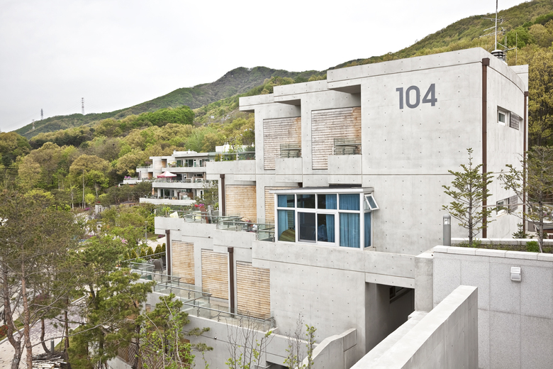 Pangyo Housing Helin & Co Architects