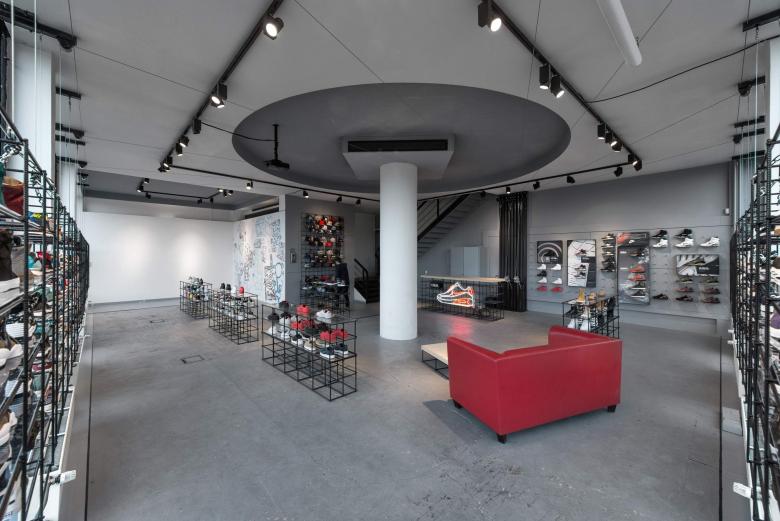 Footshop store store