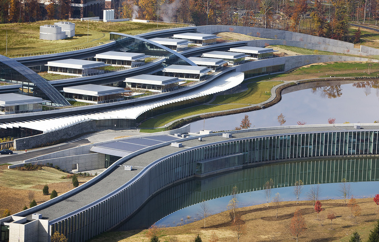 Howard Hughes Medical Institute Janelia Farm Research Campus Rafael Vinoly Architects