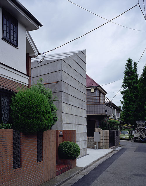 雨晴れの住処 マウントフジアーキテクツスタジオ