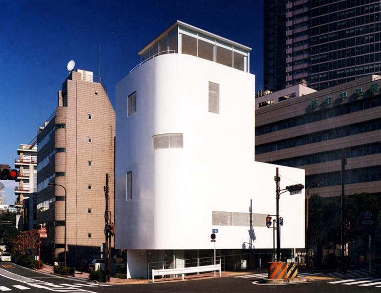 建築的空間の原始的構造―Aruntaの儀場とTodasの建築との建築学的研究