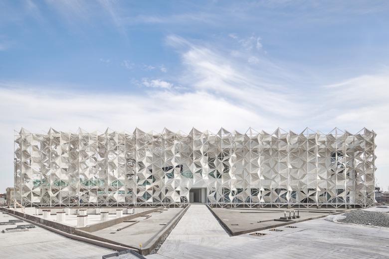 稀少本　Architekten-Wettbewerbe　国際建築設計競技 2020 ドバイ国際博覧会 日本館 永山祐子建築設計