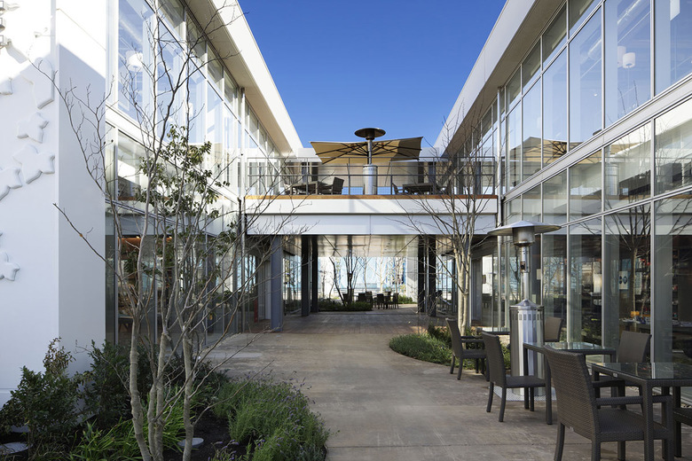 湘南T-SITE クライン ダイサム アーキテクツ